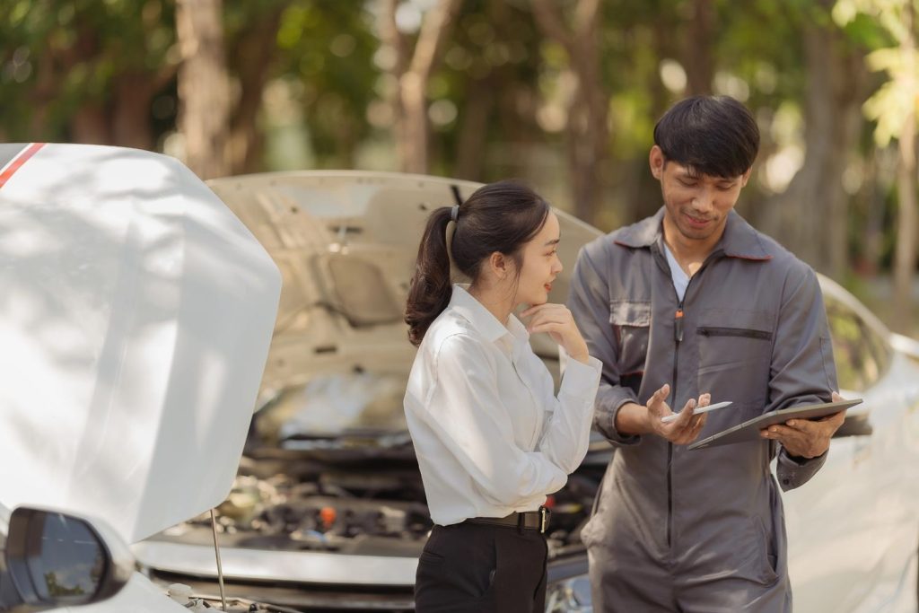 Mobile third party car inspection service Houston — independent inspector at seller location